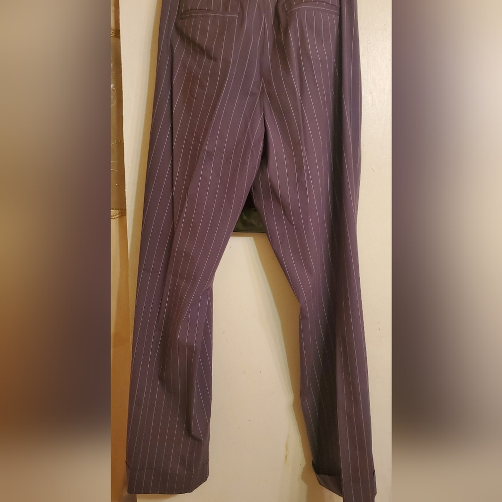 CAbi style# 353 Nob Hill pant size 8 Reg length - Picture 7 of 7